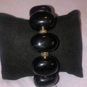 Black oval shaped beads stretch bracelet